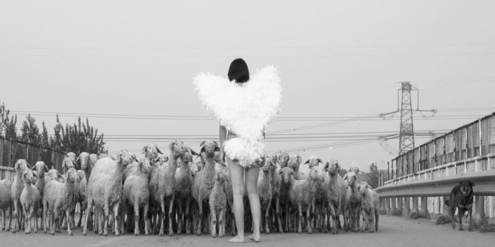 Angel_ 2010_ 200x100cm_ Edition of 6 + 1 AP 天使，2010_ 200x100cm_ 6+1AP.